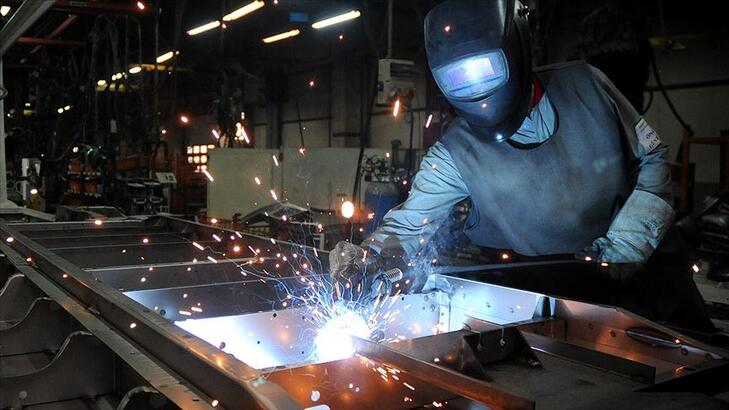 Türkiye'nin sanayi sektörü ihracatı 2020'yi zirvede tamamladı