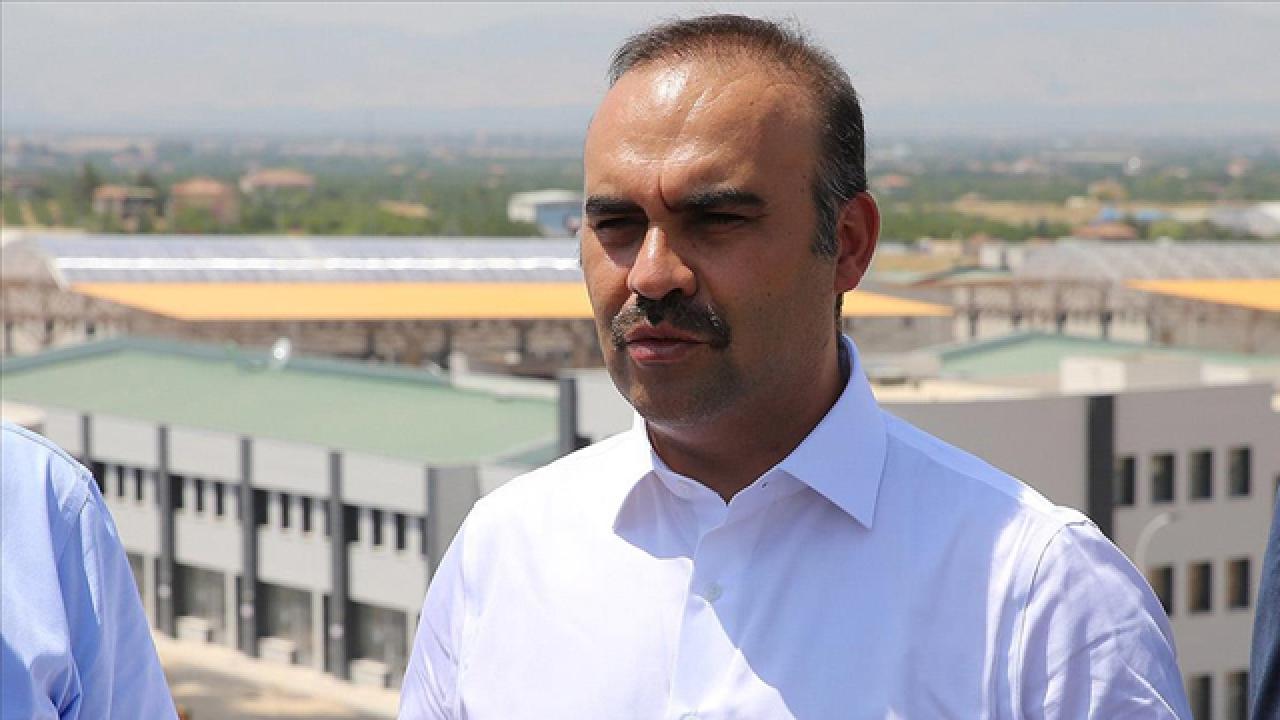 Bakan Kacır: Malatya'nın kuru kayısı ihracatında hedefimiz 2 milyar dolar