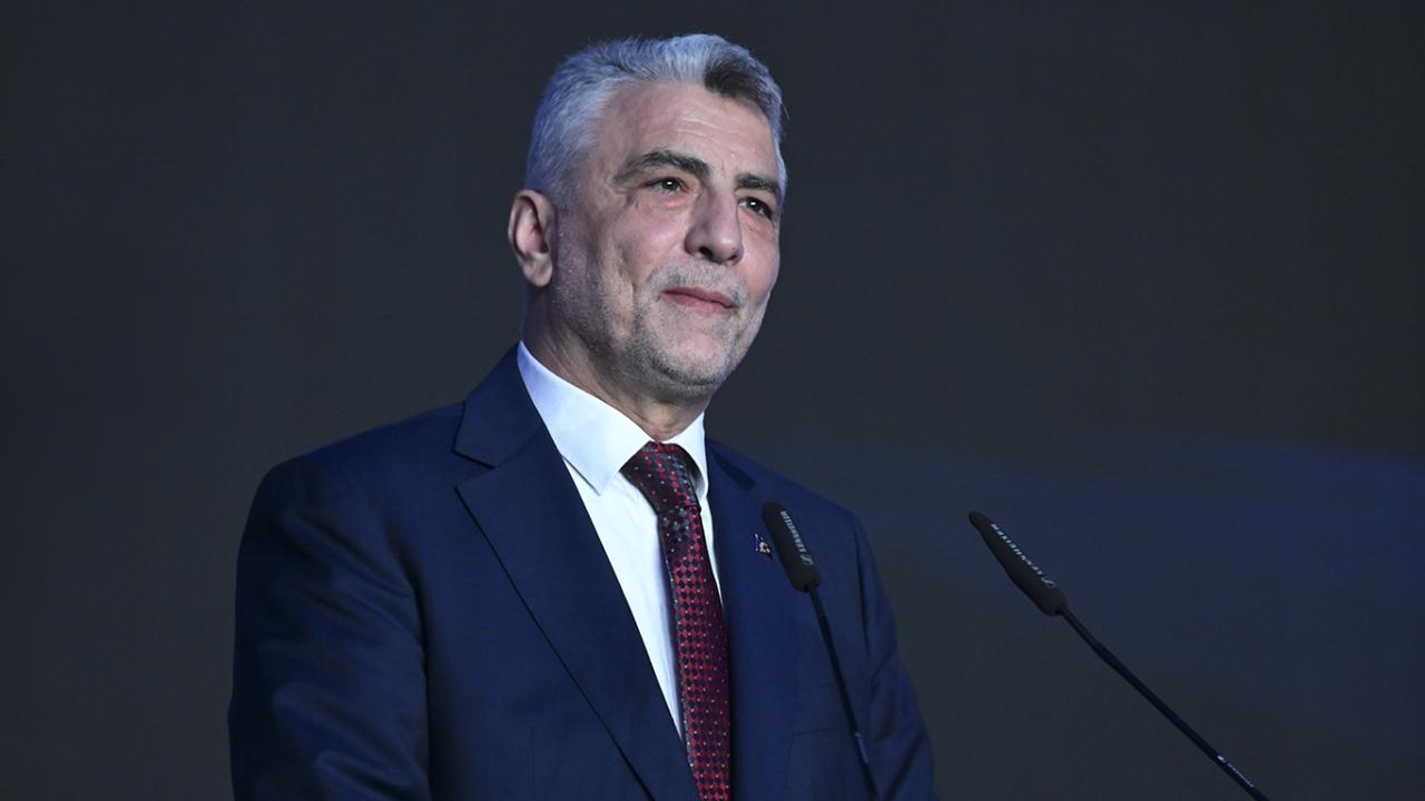 Bakan Bolat: İran ile ticareti 30 milyar dolar hedefine ulaştırmak için çaba göstereceğiz